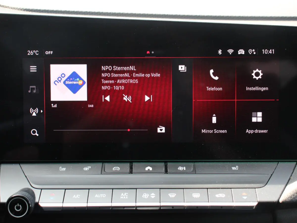 1.2 Automaat GS Line Climate control Adaptive cruise control LED Voorstoelen verwarmd Stuurwiel verwarmd Achteruitrij camera 360* Sfeer verlichting Apple carplay/ Android auto