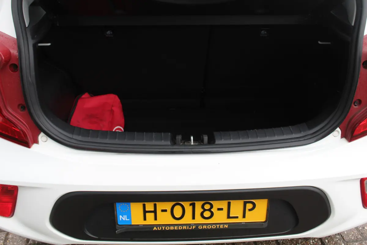 1.0 MPi DynamicPlusLine//Navi//Camera//Cruise!!