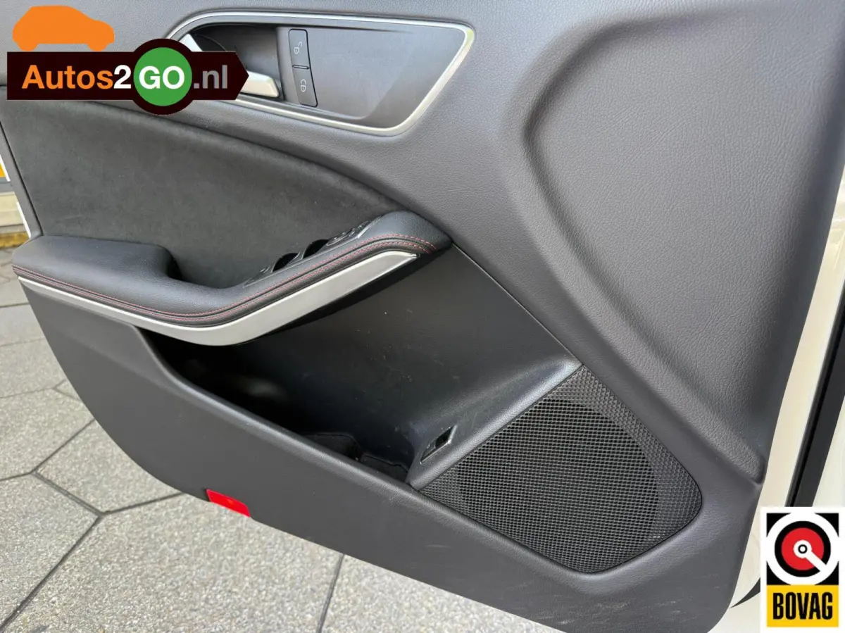 180 AMG Night Upgrade I Navi I pan dak I clima I camera I elektr achterklep I trekhaak I rijklaar I