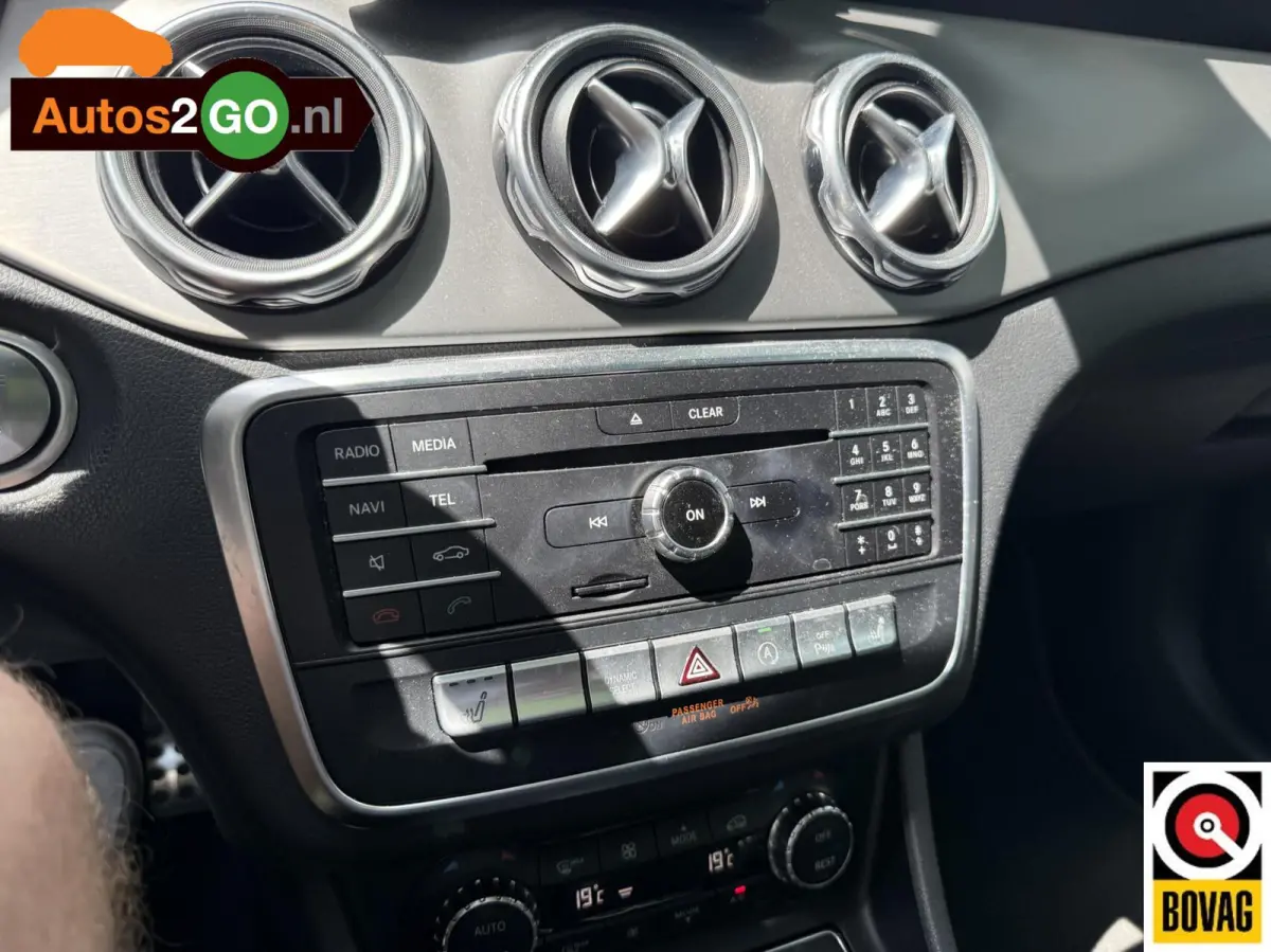 180 AMG Night Upgrade I Navi I pan dak I clima I camera I elektr achterklep I trekhaak I rijklaar I