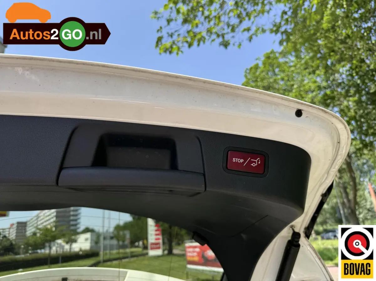 180 AMG Night Upgrade I Navi I pan dak I clima I camera I elektr achterklep I trekhaak I rijklaar I