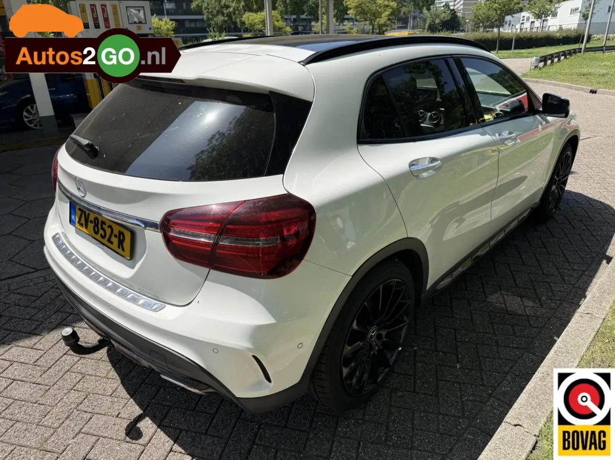 180 AMG Night Upgrade I Navi I pan dak I clima I camera I elektr achterklep I trekhaak I rijklaar I