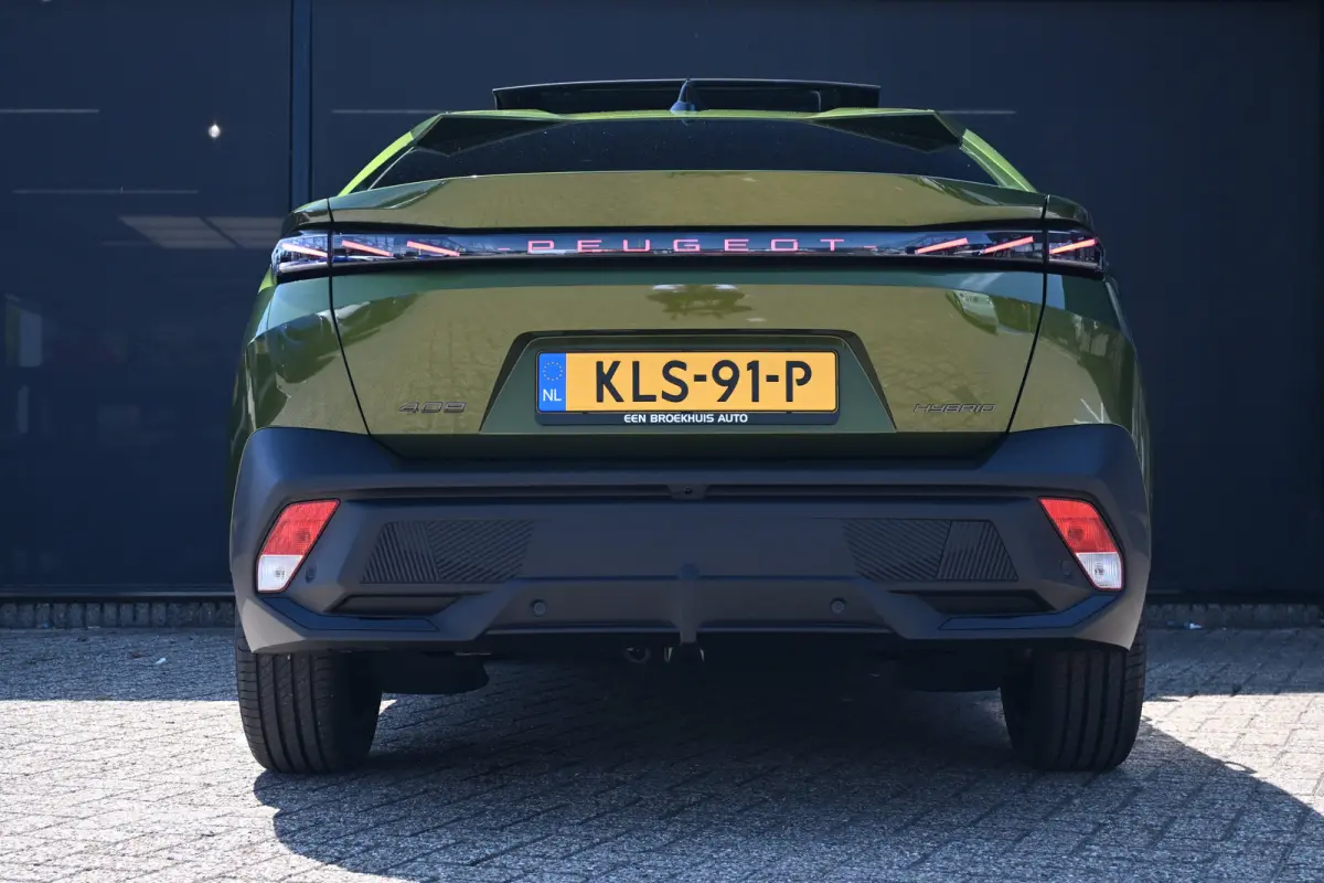 1.2 GT Hybrid 145 Demo-Deal! | Afn. Trekhaak | Schuif-/Kanteldak | Navigatie | Achteruitrijcamera | !!
