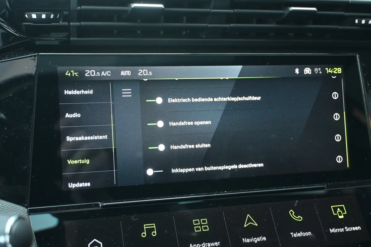 1.2 GT Hybrid 145 Demo-Deal! | Afn. Trekhaak | Schuif-/Kanteldak | Navigatie | Achteruitrijcamera | !!