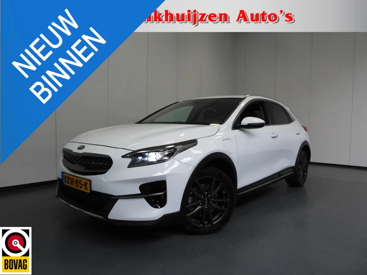 1.6 GDi PHEV Plug-In DynamicLine NAVI/CAMERA/LED/17"LMV!