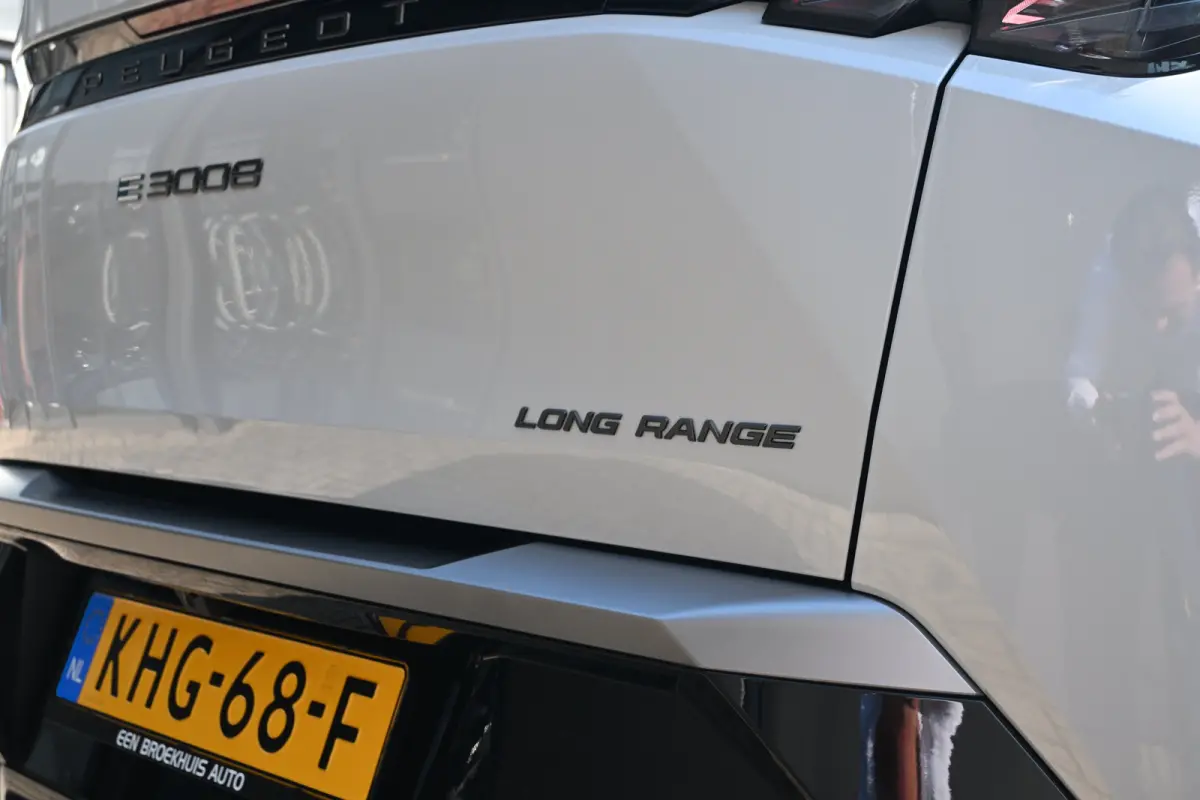 GT Long Range 230 97 kWh DEMO-DEAL! Direct Leverbaar! | Navigatie | Achteruitrijcamera | Climate Control | Apple Carplay & Android Auto | !!