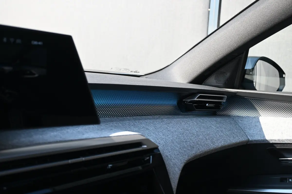 GT Long Range 230 97 kWh DEMO-DEAL! Direct Leverbaar! | Navigatie | Achteruitrijcamera | Climate Control | Apple Carplay & Android Auto | !!
