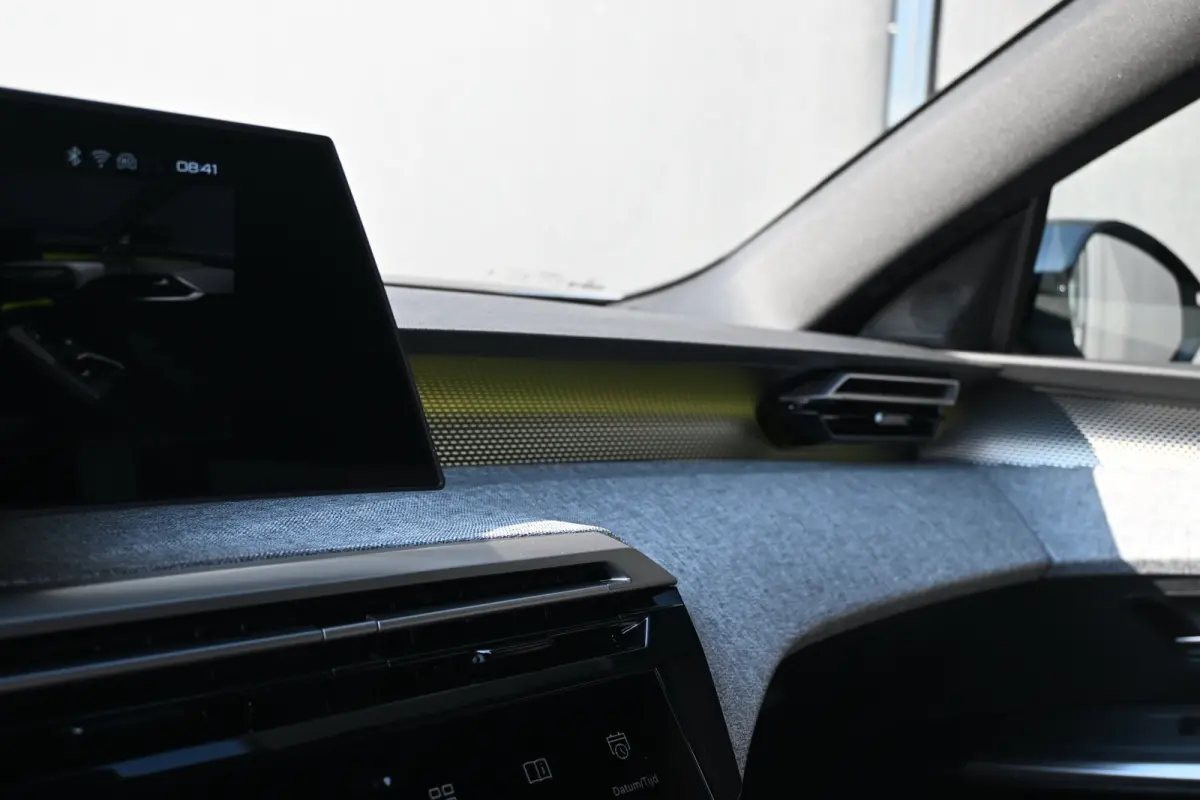GT Long Range 230 97 kWh DEMO-DEAL! Direct Leverbaar! | Navigatie | Achteruitrijcamera | Climate Control | Apple Carplay & Android Auto | !!