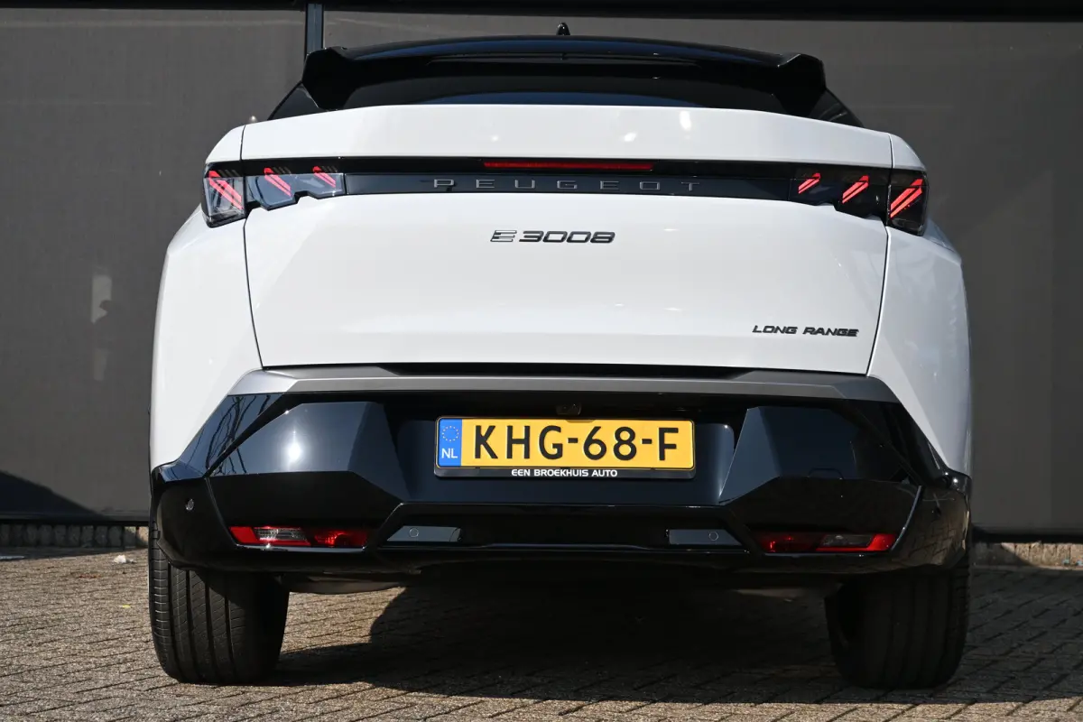 GT Long Range 230 97 kWh DEMO-DEAL! Direct Leverbaar! | Navigatie | Achteruitrijcamera | Climate Control | Apple Carplay & Android Auto | !!