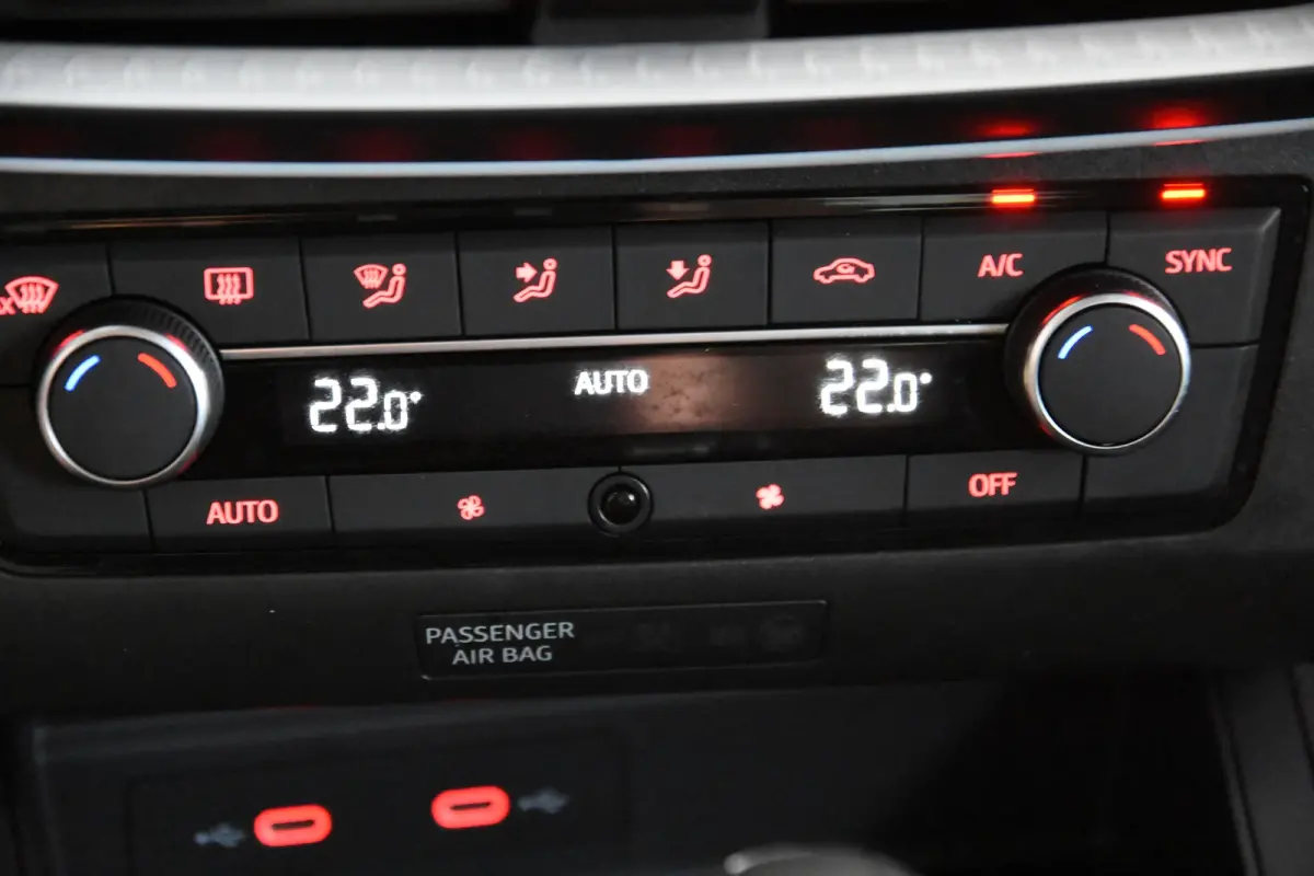 Move *1ste Eigenaar*Navigatie*PDC*Carplay*