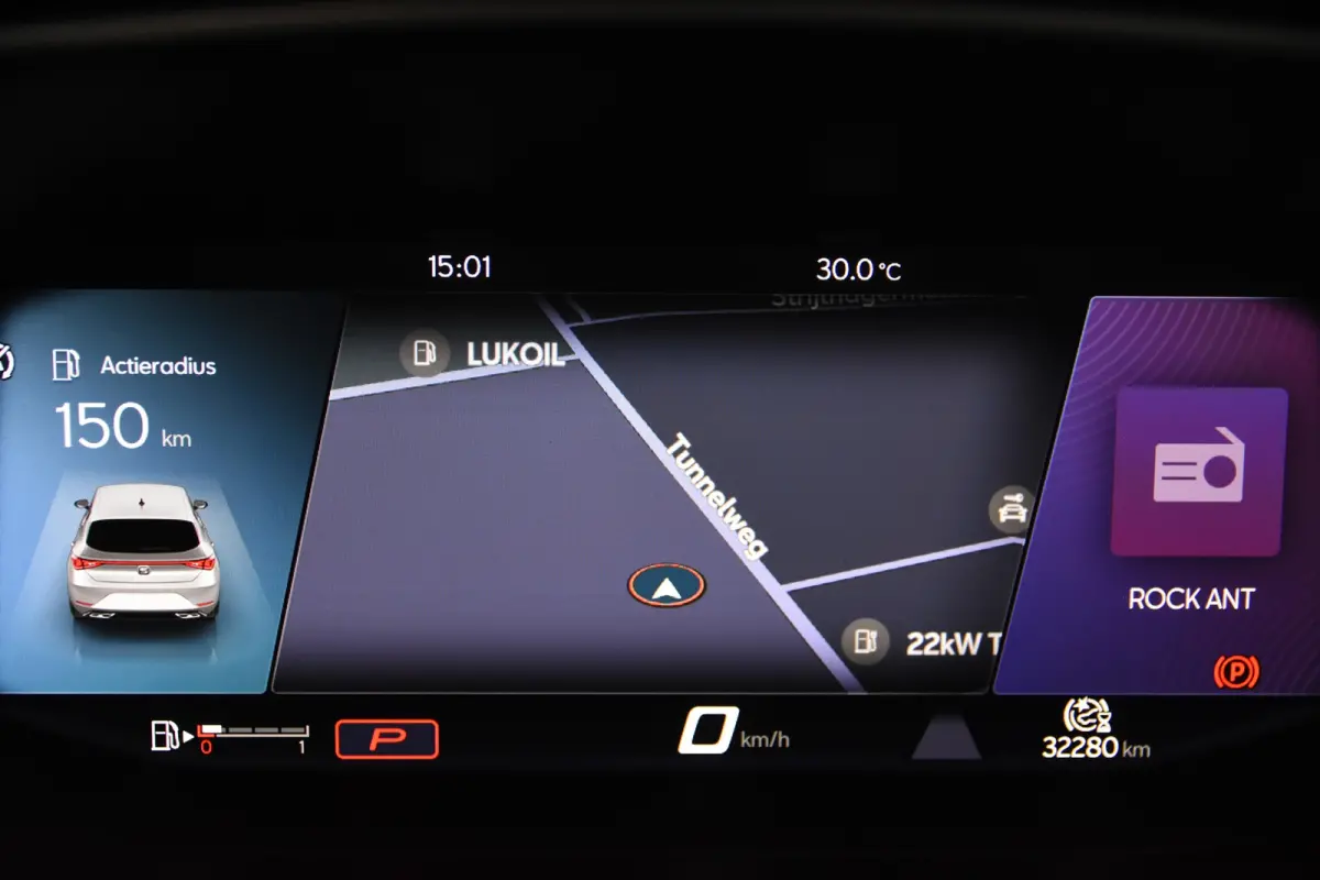 Move *1ste Eigenaar*Navigatie*Stoelverwarming*PDC*