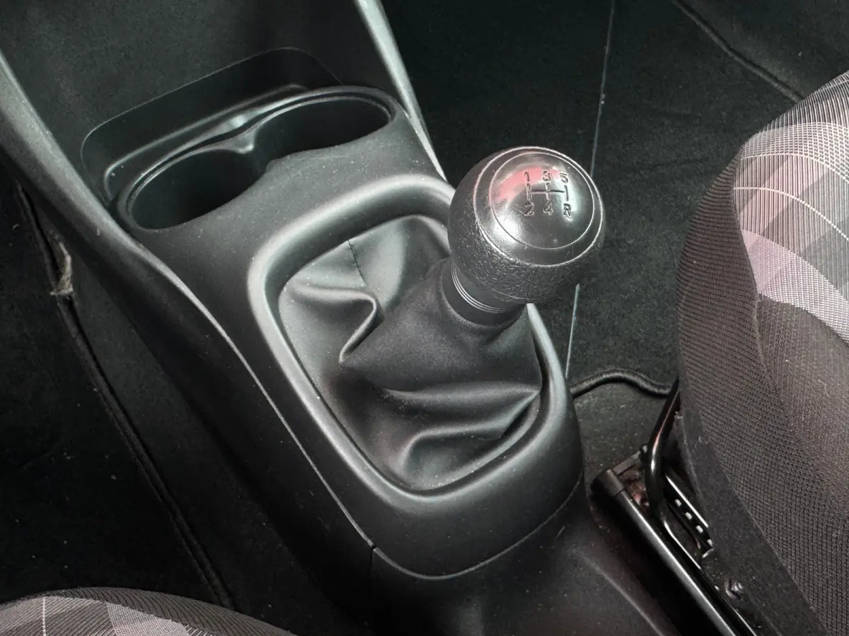 1.0 e-VTi Active | BLuetooth Telefoonvoorbereiding | Elektrische Ramen Voor | Airco | Audio installatie | Bluetooth telefoonvoorbereiding | Elektrische ramen voor