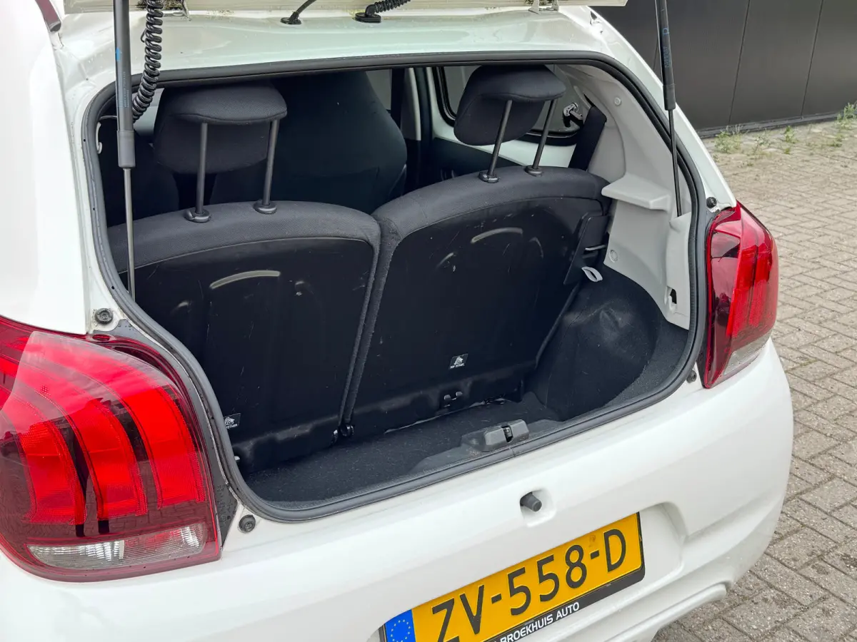 1.0 e-VTi Active | BLuetooth Telefoonvoorbereiding | Elektrische Ramen Voor | Airco | Audio installatie | Bluetooth telefoonvoorbereiding | Elektrische ramen voor
