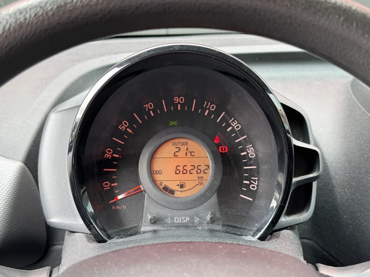 1.0 e-VTi Active | BLuetooth Telefoonvoorbereiding | Elektrische Ramen Voor | Airco | Audio installatie | Bluetooth telefoonvoorbereiding | Elektrische ramen voor