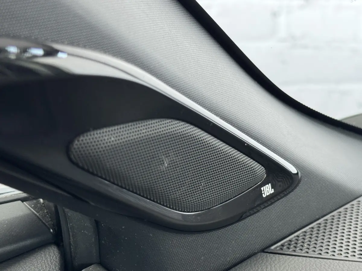 1.8 Hybrid Black Edition JBL ACC Trekhaak