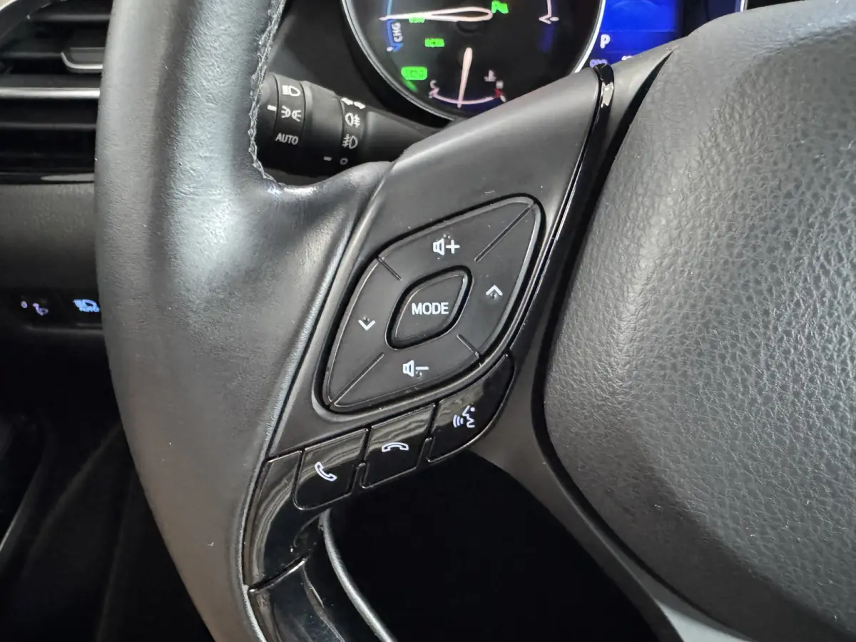 1.8 Hybrid Black Edition JBL ACC Trekhaak