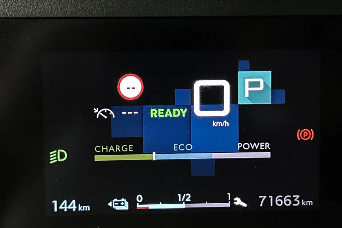 Shine 50 kWh | Camera | Half leder | Trekhaak | Stoelverwarming