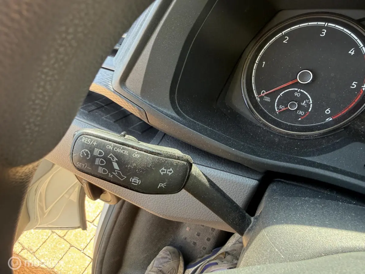 2.0 TDI L1H1 26 Economy Business