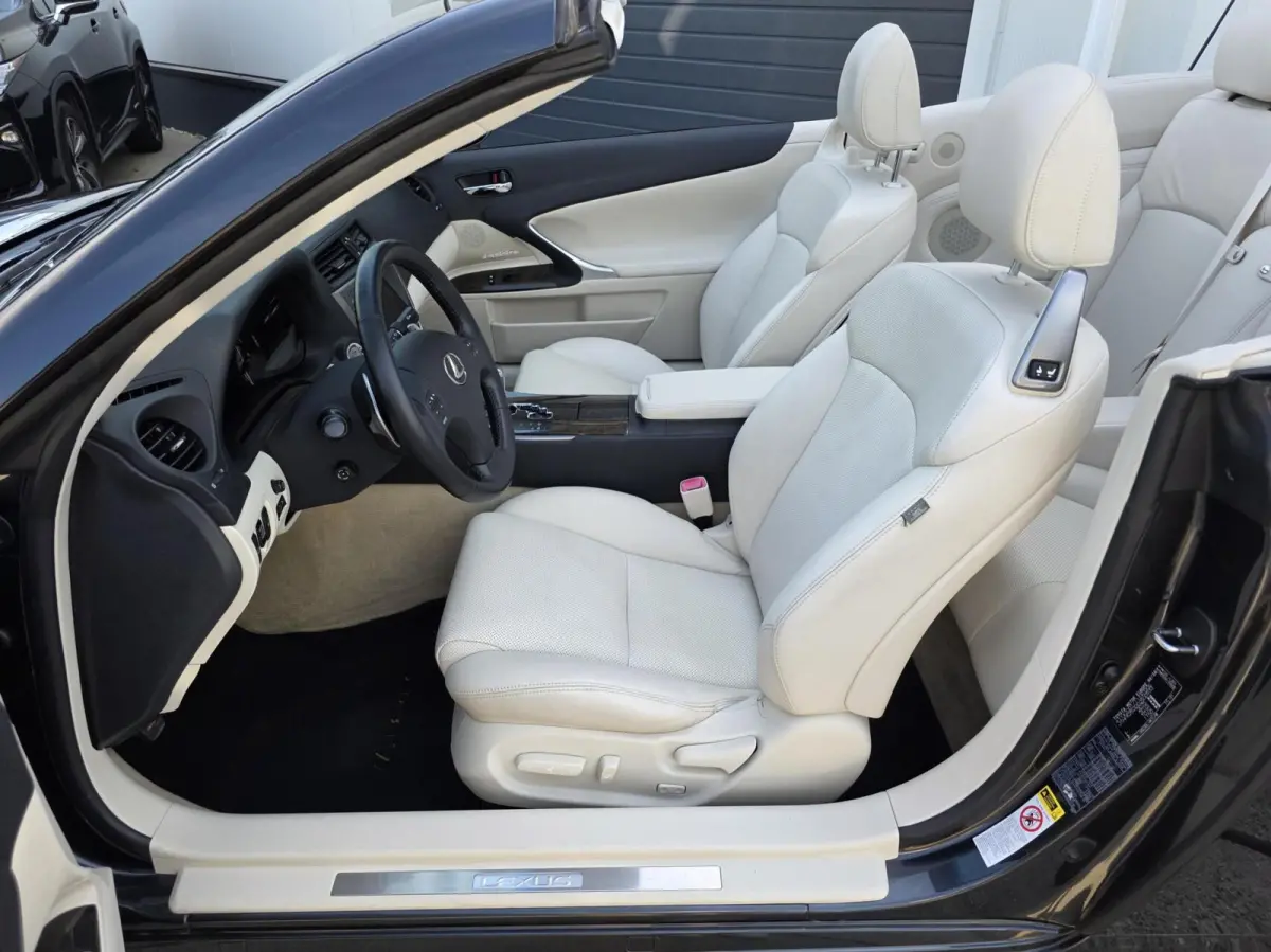Cabriolet 250C |Dealer onderhouden |2 JAAR GARANTIE