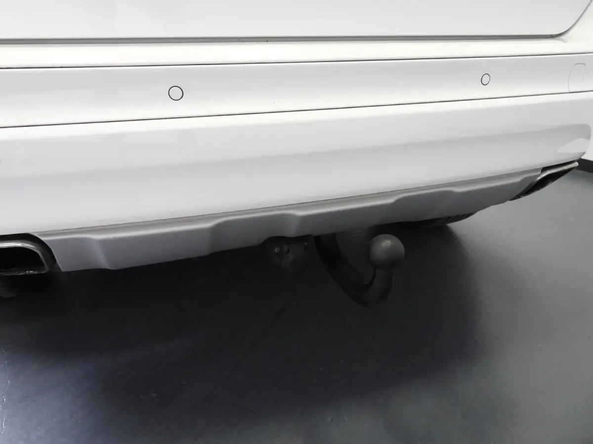 2.0 T5 Aut. FWD Polar+ LEER/SCHUIFDAK/TREKH./18"LMV!