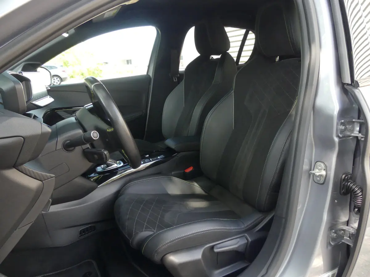 EV GT Pack 50 kWh | SOH 89% | ADAPTIVE CRUISE | DODEHOEKDETECTIE | CAMERA | PARKEERSENSOREN V+A | APPLE CARPLAY / ANDROID AUTO | NAVI | LMV 17" |