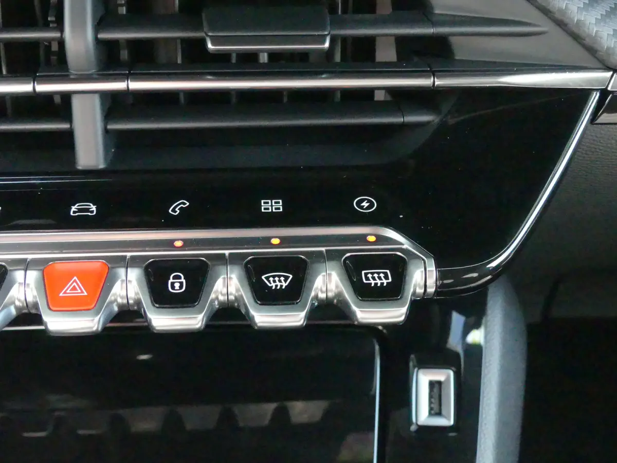 EV GT Pack 50 kWh | SOH 89% | ADAPTIVE CRUISE | DODEHOEKDETECTIE | CAMERA | PARKEERSENSOREN V+A | APPLE CARPLAY / ANDROID AUTO | NAVI | LMV 17" |