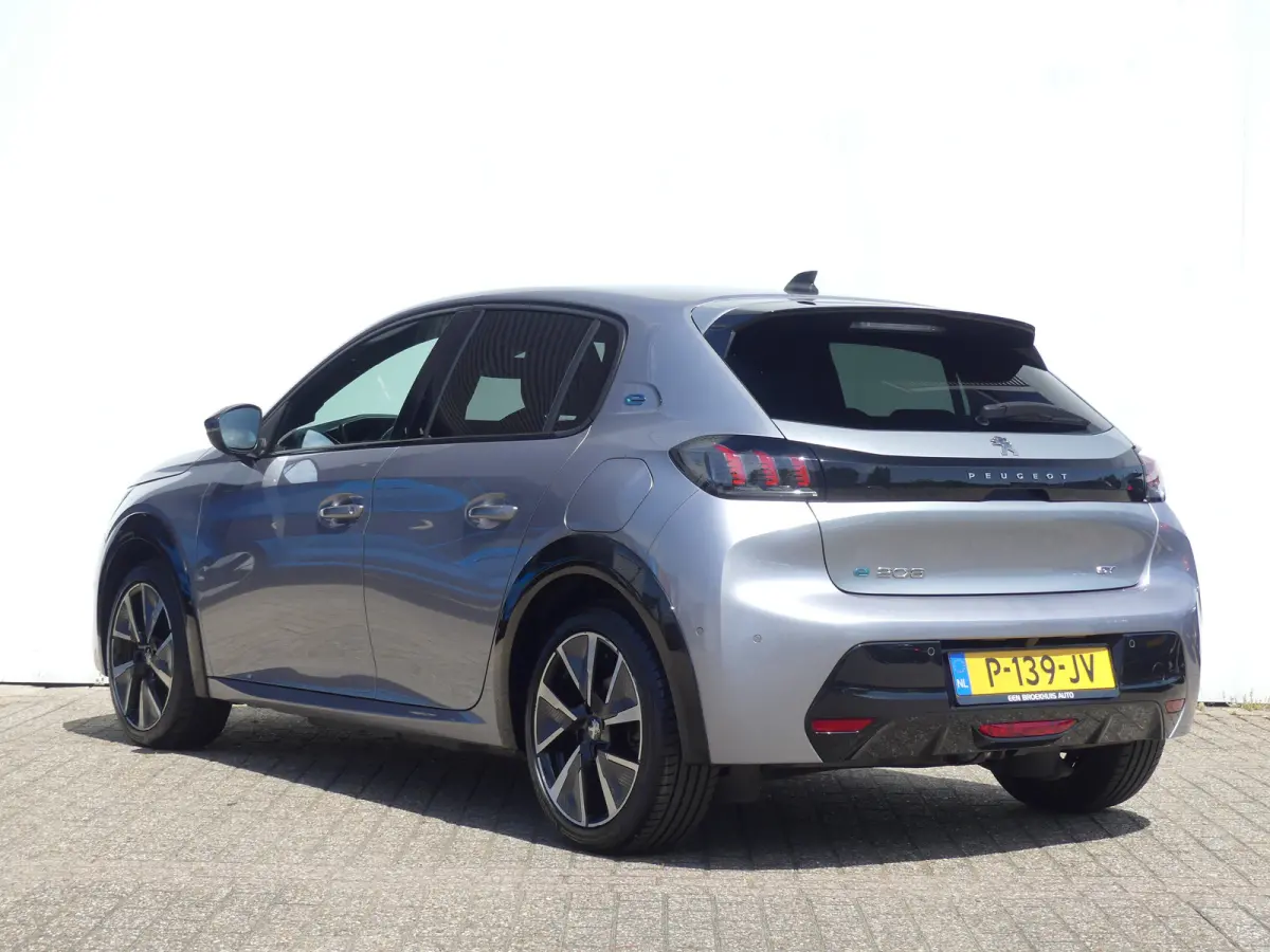 EV GT Pack 50 kWh | SOH 89% | ADAPTIVE CRUISE | DODEHOEKDETECTIE | CAMERA | PARKEERSENSOREN V+A | APPLE CARPLAY / ANDROID AUTO | NAVI | LMV 17" |