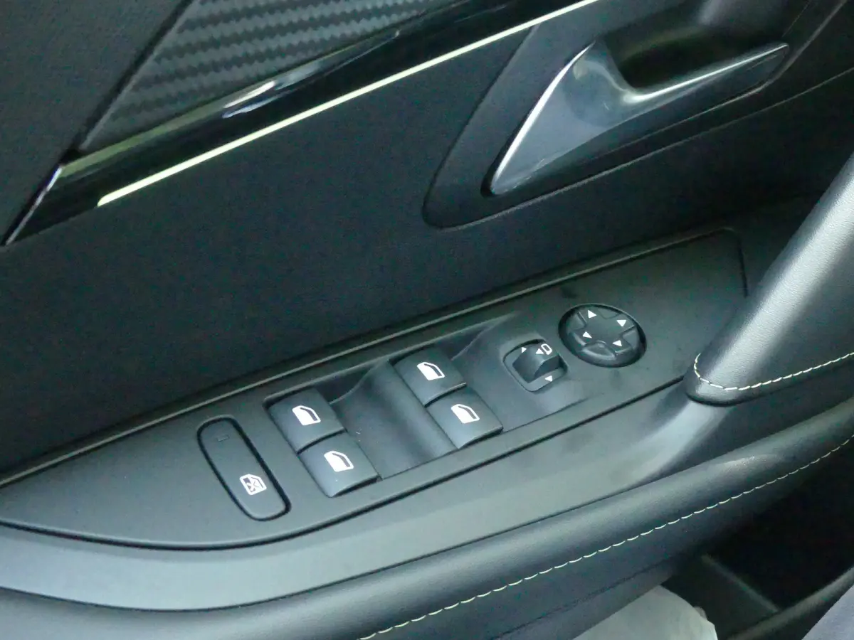 EV GT Pack 50 kWh | SOH 89% | ADAPTIVE CRUISE | DODEHOEKDETECTIE | CAMERA | PARKEERSENSOREN V+A | APPLE CARPLAY / ANDROID AUTO | NAVI | LMV 17" |