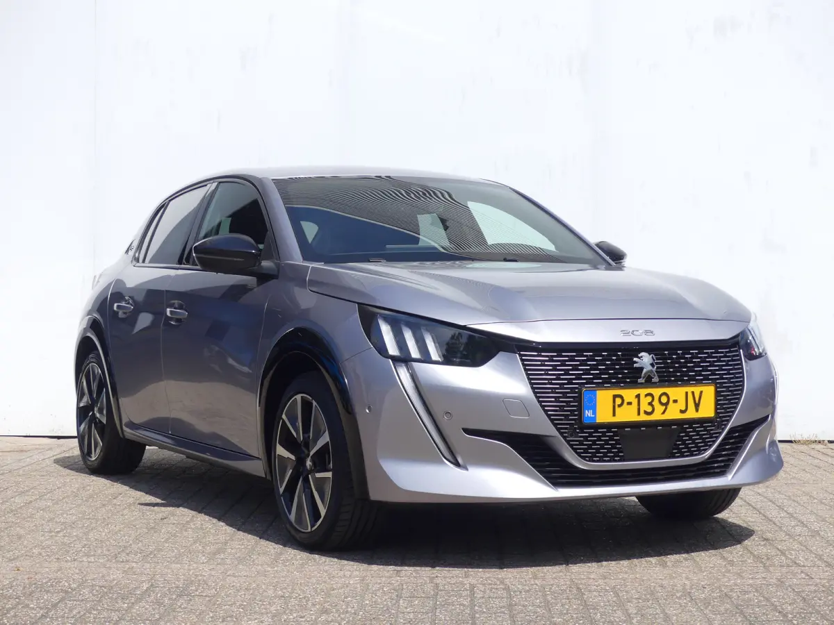 EV GT Pack 50 kWh | SOH 89% | ADAPTIVE CRUISE | DODEHOEKDETECTIE | CAMERA | PARKEERSENSOREN V+A | APPLE CARPLAY / ANDROID AUTO | NAVI | LMV 17" |