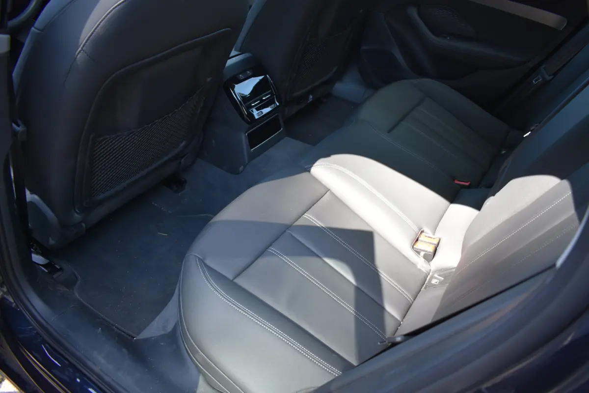 2.0 e-hybrid quattro Advanced edition | Head-up display | Side assist | Elek stoelen memory | Matrix led | Bang & Olufsen