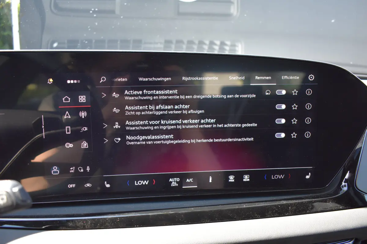 2.0 e-hybrid quattro Advanced edition | Head-up display | Side assist | Elek stoelen memory | Matrix led | Bang & Olufsen