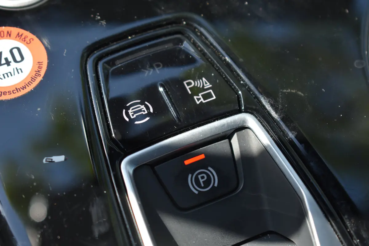 2.0 e-hybrid quattro Advanced edition | Head-up display | Side assist | Elek stoelen memory | Matrix led | Bang & Olufsen