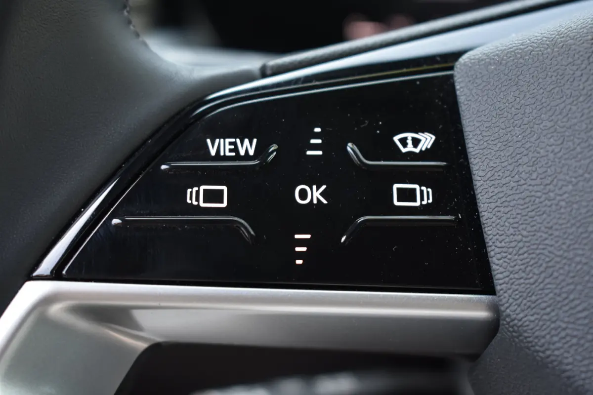 2.0 e-hybrid quattro Advanced edition | Head-up display | Side assist | Elek stoelen memory | Matrix led | Bang & Olufsen
