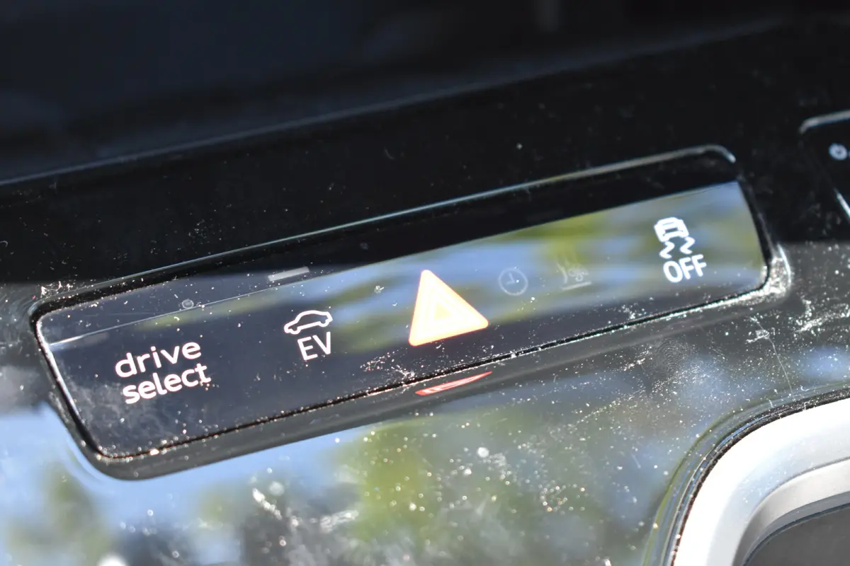 2.0 e-hybrid quattro Advanced edition | Head-up display | Side assist | Elek stoelen memory | Matrix led | Bang & Olufsen