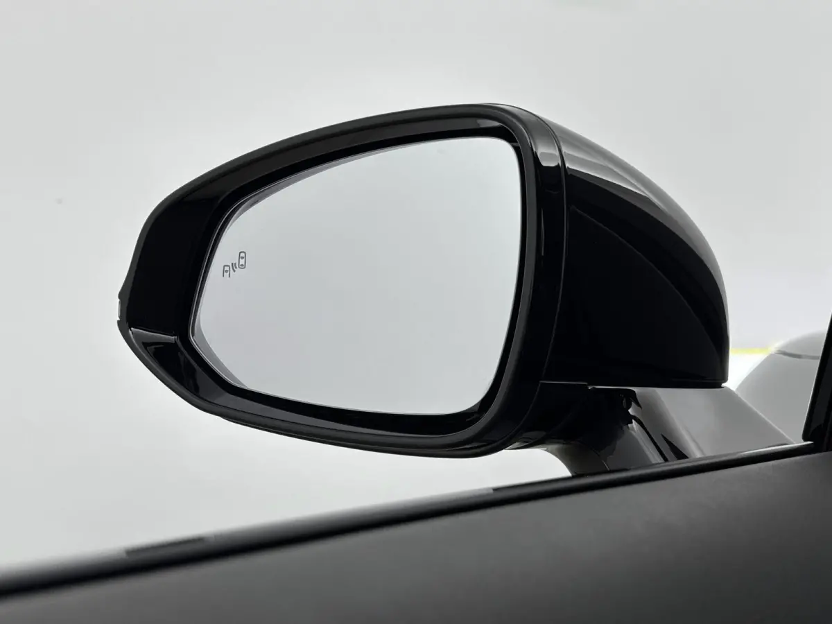 ProMax Design 67.1 kWh 218pk | Nieuw te bestellen | Leverbaar in meerdere kleuren | 481 km wltp actieradius | Navigatie | Panoramadak | 19" lichtmetalen velgen | Kunstlederen bekleding