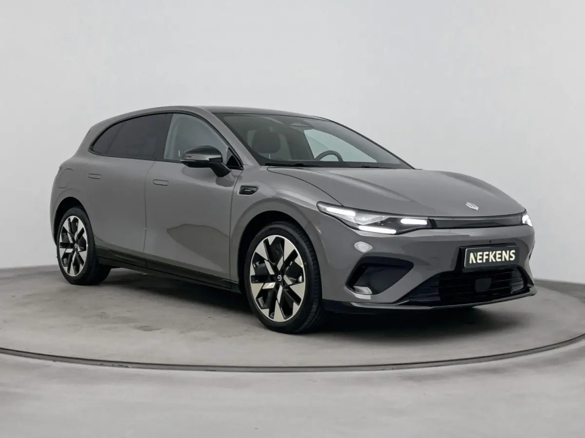 ProMax Design 67.1 kWh 218pk | Nieuw te bestellen | Leverbaar in meerdere kleuren | 481 km wltp actieradius | Navigatie | Panoramadak | 19" lichtmetalen velgen | Kunstlederen bekleding