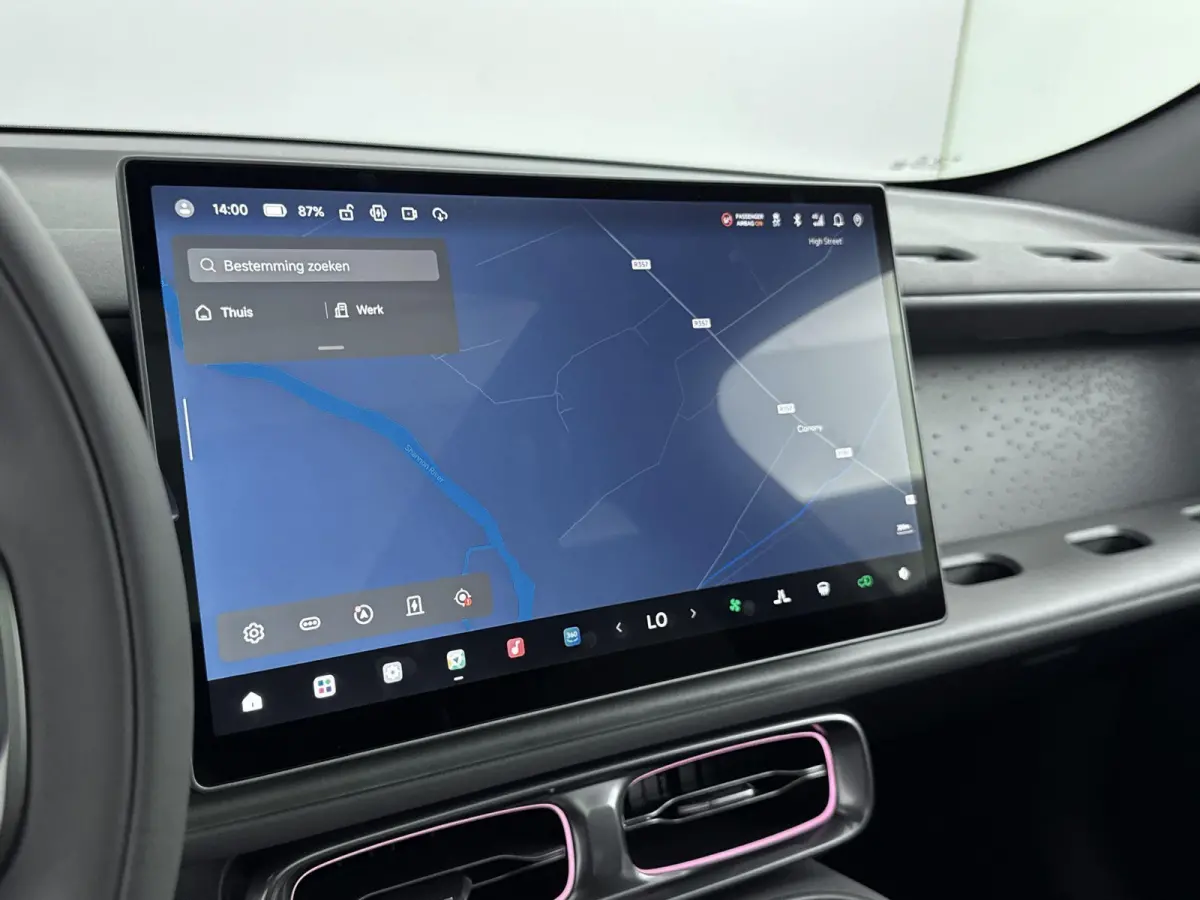ProMax Design 67.1 kWh 218pk | Nieuw te bestellen | Leverbaar in meerdere kleuren | 481 km wltp actieradius | Navigatie | Panoramadak | 19" lichtmetalen velgen | Kunstlederen bekleding