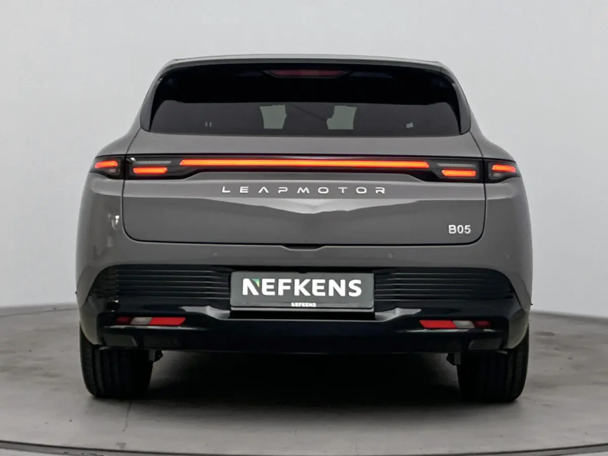 ProMax Design 67.1 kWh 218pk | Nieuw te bestellen | Leverbaar in meerdere kleuren | 481 km wltp actieradius | Navigatie | Panoramadak | 19" lichtmetalen velgen | Kunstlederen bekleding