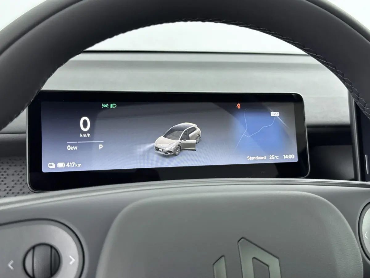 ProMax Design 67.1 kWh 218pk | Nieuw te bestellen | Leverbaar in meerdere kleuren | 481 km wltp actieradius | Navigatie | Panoramadak | 19" lichtmetalen velgen | Kunstlederen bekleding