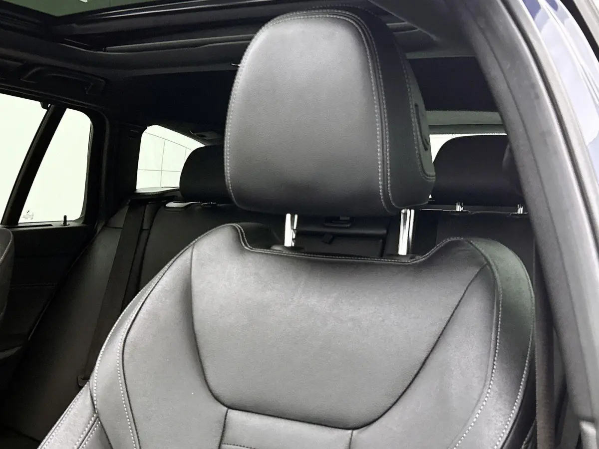 320e | M-SPORT | PANORAMADAK | STOELVERWARMING | NAVIGATIE | LEDER | ELEKTRISCHE ACHTERKLEP | ELEKTRISCHE STOEL |