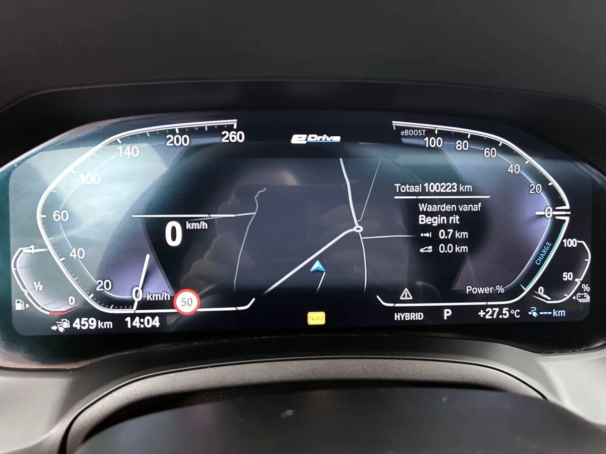320e | M-SPORT | PANORAMADAK | STOELVERWARMING | NAVIGATIE | LEDER | ELEKTRISCHE ACHTERKLEP | ELEKTRISCHE STOEL |