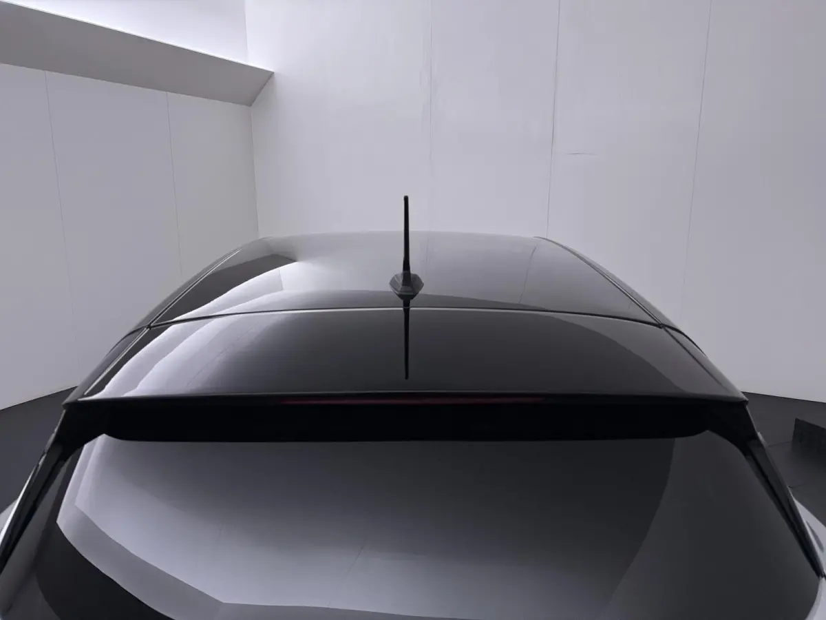 E-Tech Plug-in Hybrid 160 Intens | Automaat | Achteruitrijcamera | CarPlay | Trekhaak |