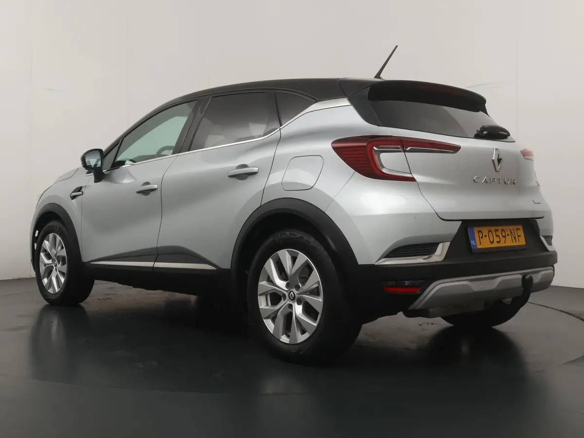 E-Tech Plug-in Hybrid 160 Intens | Automaat | Achteruitrijcamera | CarPlay | Trekhaak |