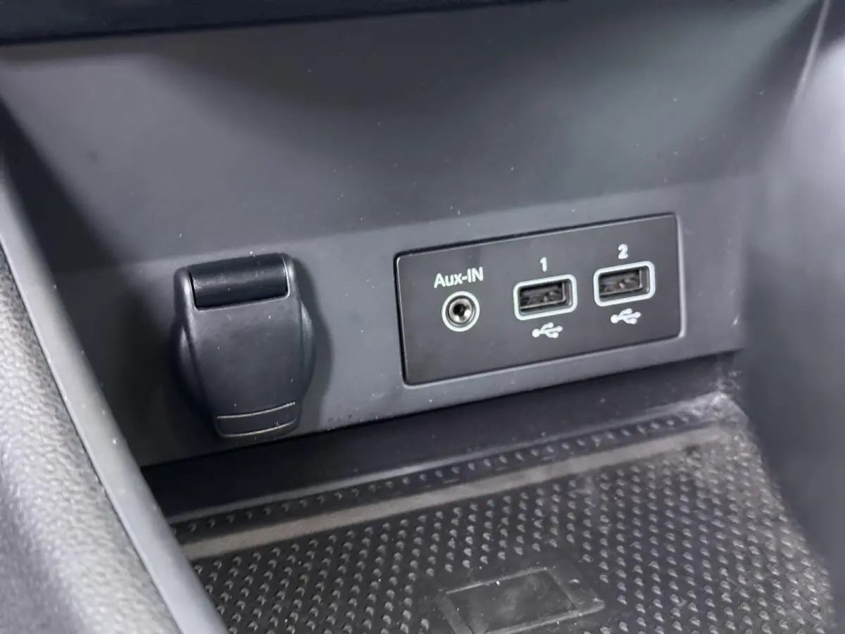 E-Tech Plug-in Hybrid 160 Intens | Automaat | Achteruitrijcamera | CarPlay | Trekhaak |