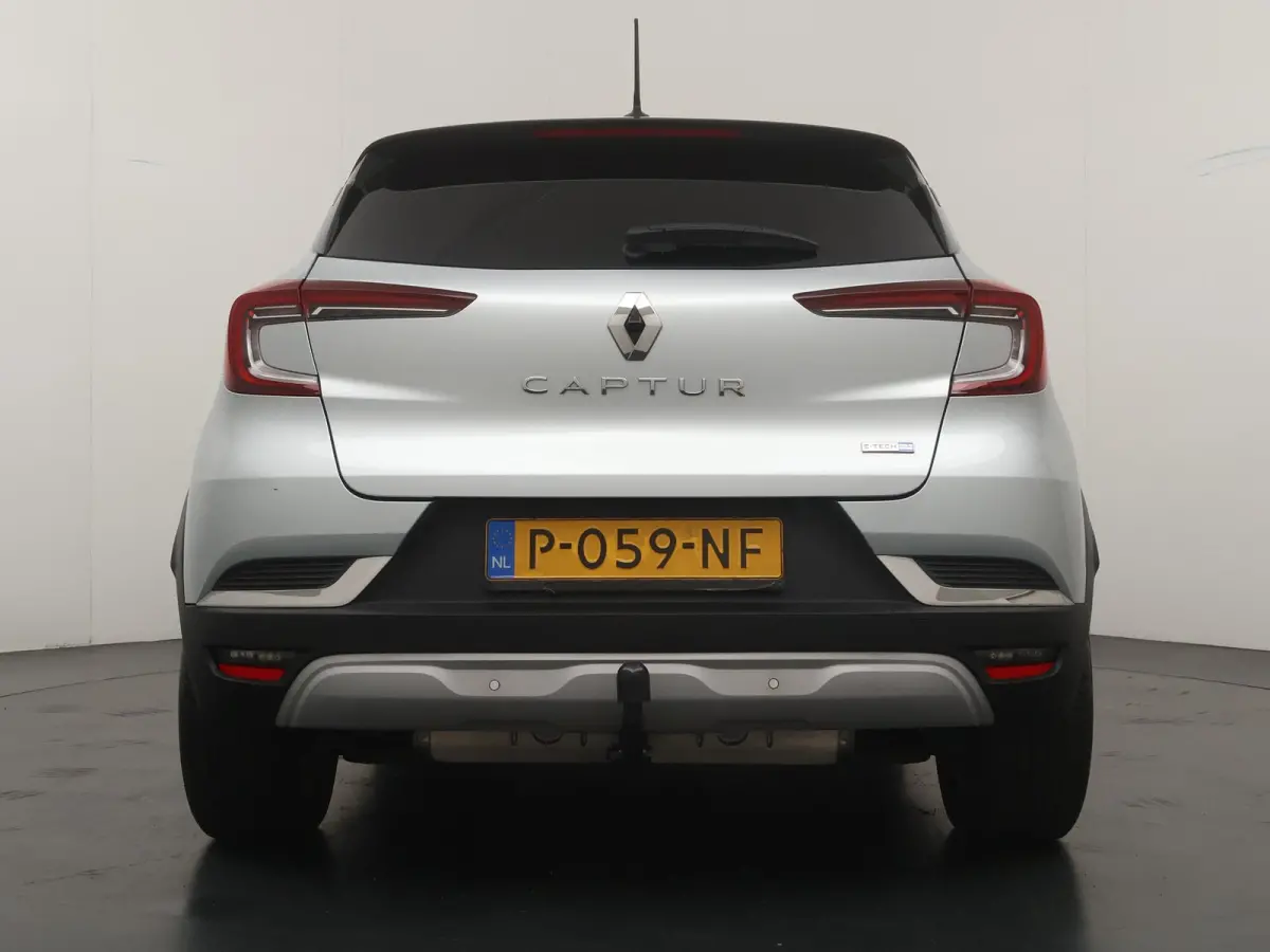 E-Tech Plug-in Hybrid 160 Intens | Automaat | Achteruitrijcamera | CarPlay | Trekhaak |