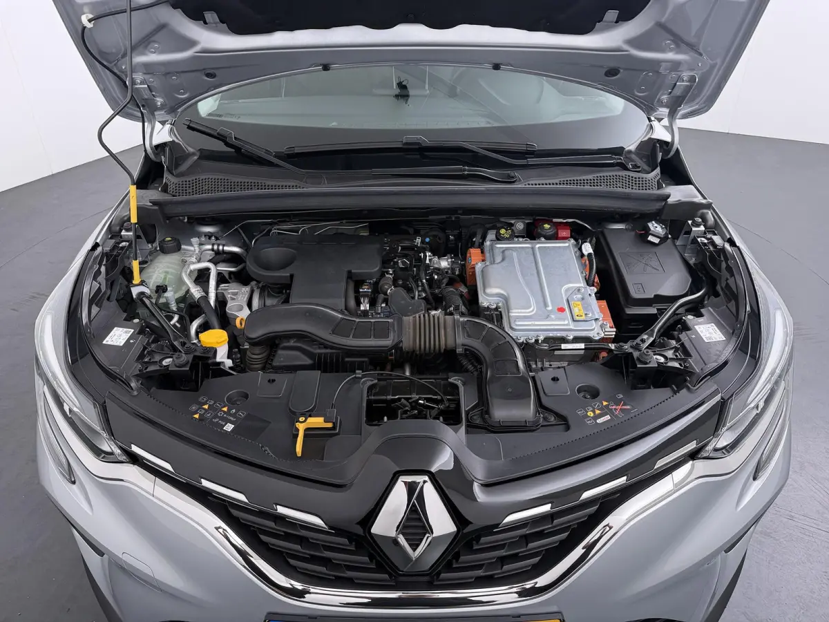 E-Tech Plug-in Hybrid 160 Intens | Automaat | Achteruitrijcamera | CarPlay | Trekhaak |
