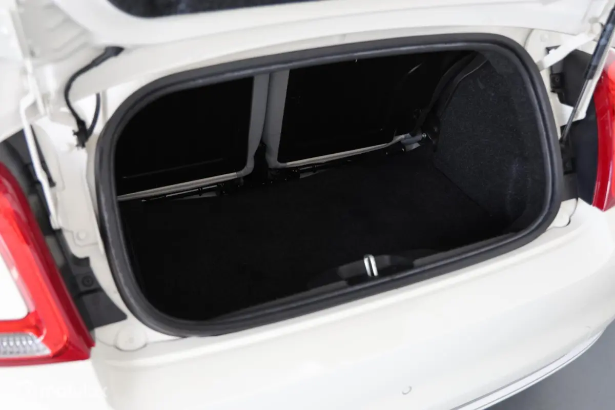 0.9 TwinAir Turbo Collezione - Cabrio - Bluetooth - Navigatie