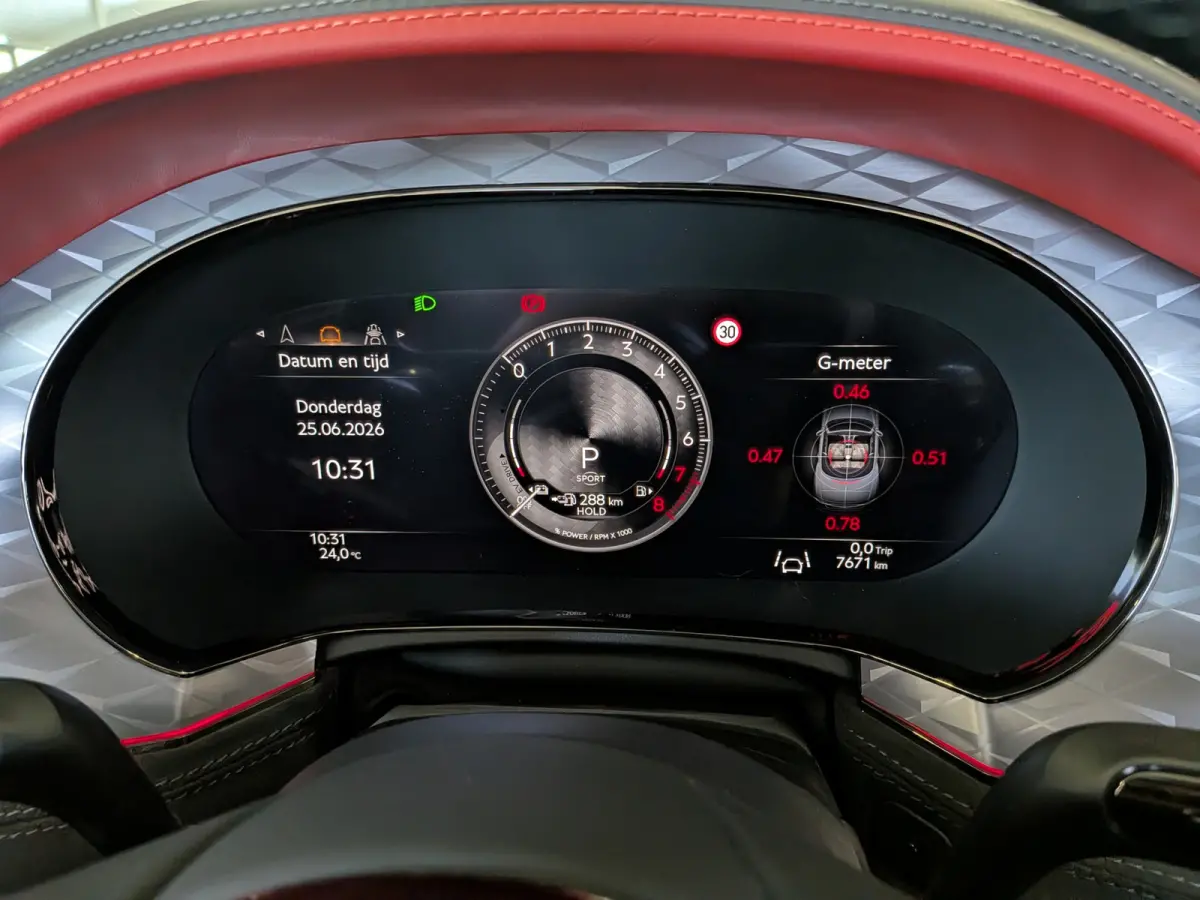 4.0 V8 Hybrid Mulliner First 1 Edition