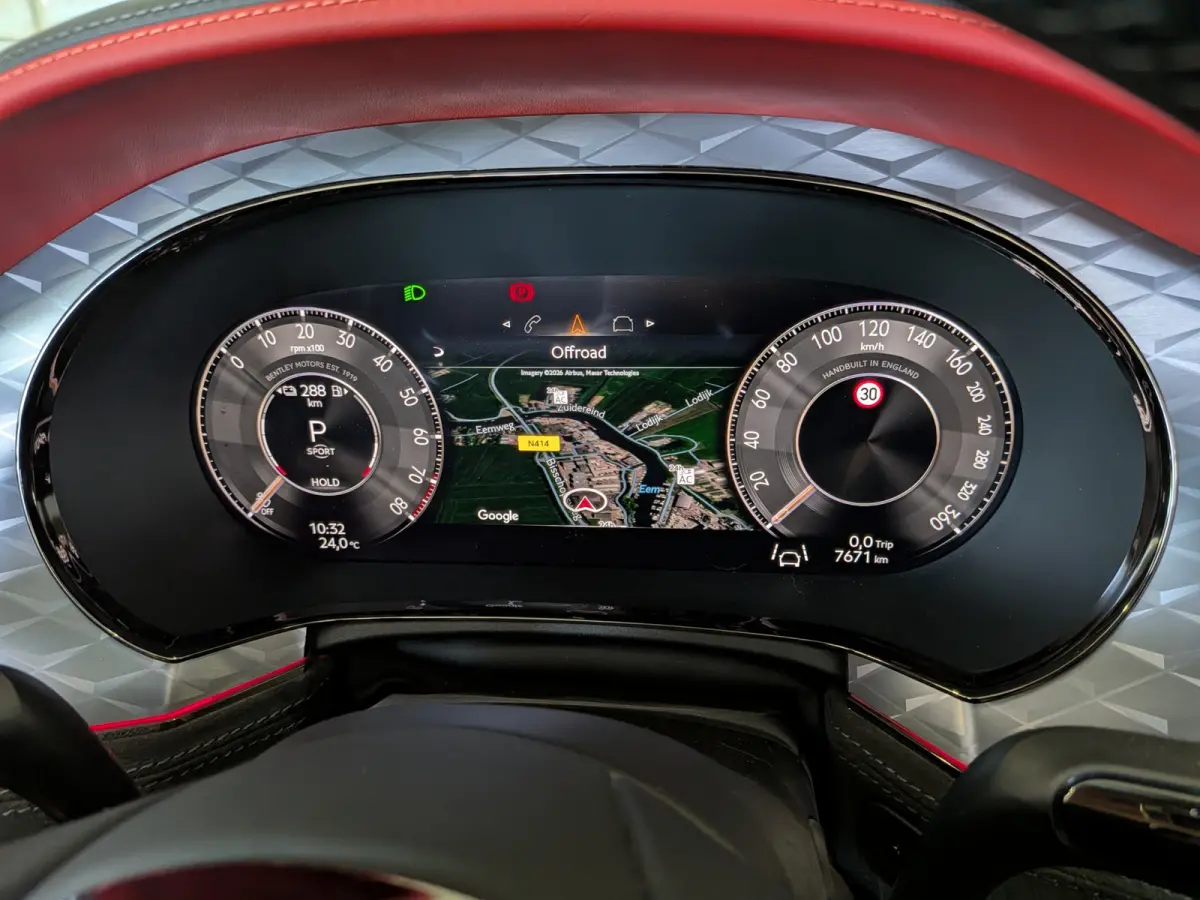 4.0 V8 Hybrid Mulliner First 1 Edition