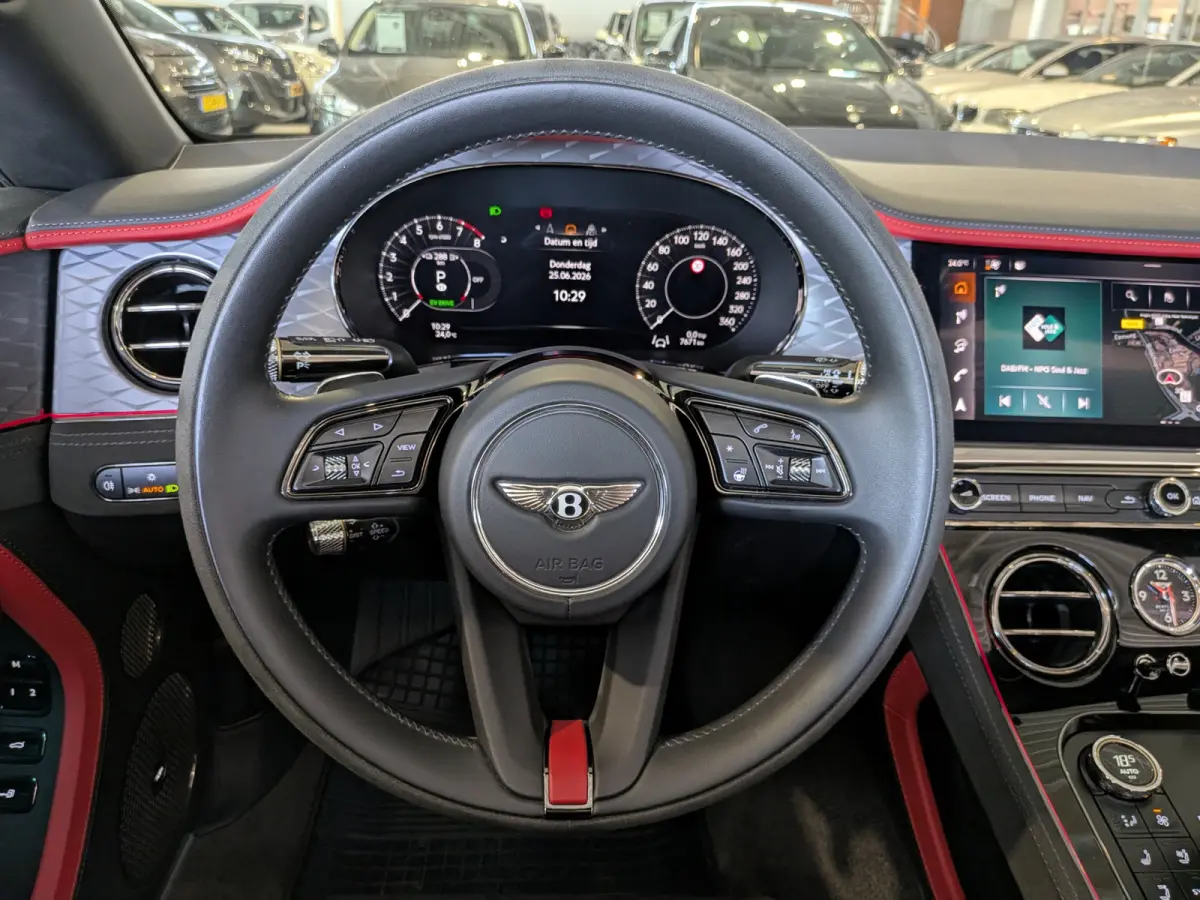 4.0 V8 Hybrid Mulliner First 1 Edition